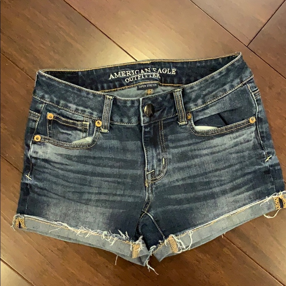 American Eagle Outfitter Jean shorts size 0